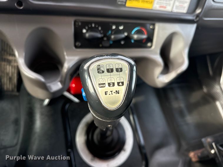 image for item EG1905 2016 Freightliner 108SD crane truck