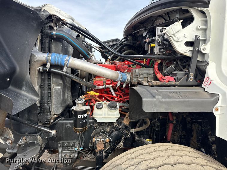 image for item EG1905 2016 Freightliner 108SD crane truck