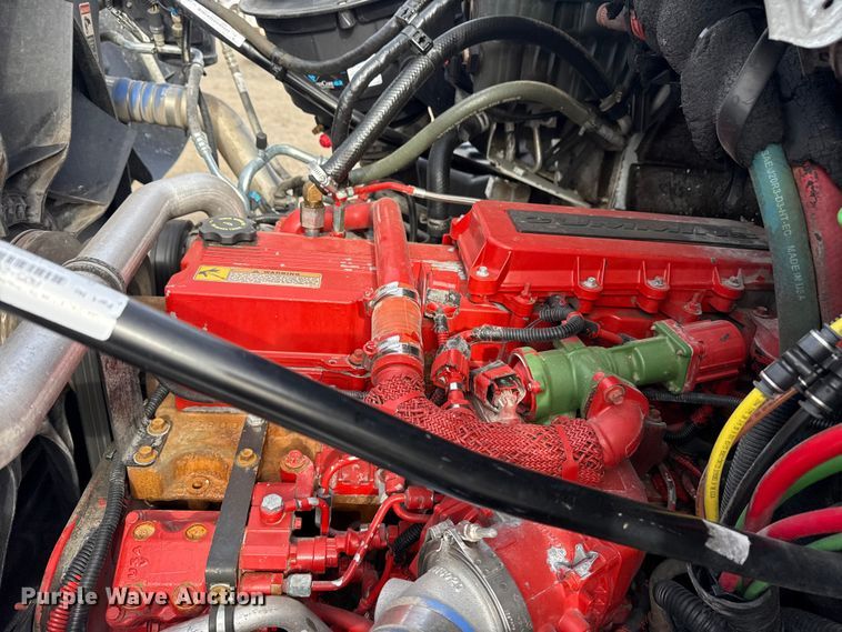 image for item EG1905 2016 Freightliner 108SD crane truck