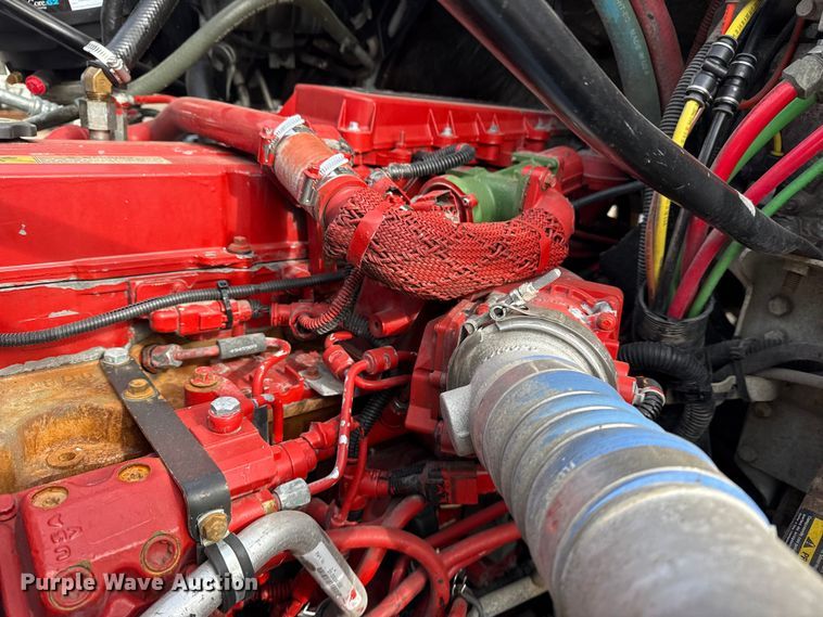 image for item EG1905 2016 Freightliner 108SD crane truck