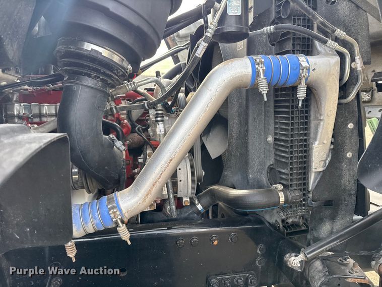 image for item EG1905 2016 Freightliner 108SD crane truck