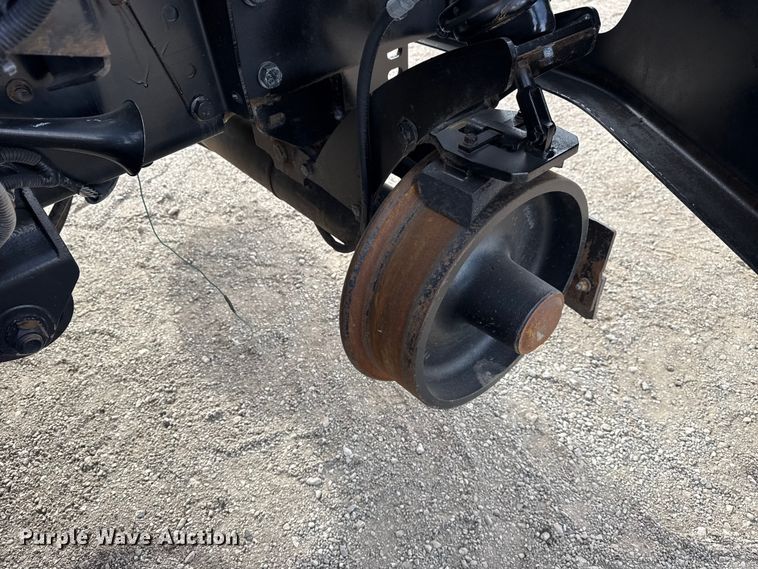 image for item EG1906 2010 International 7500 crane truck