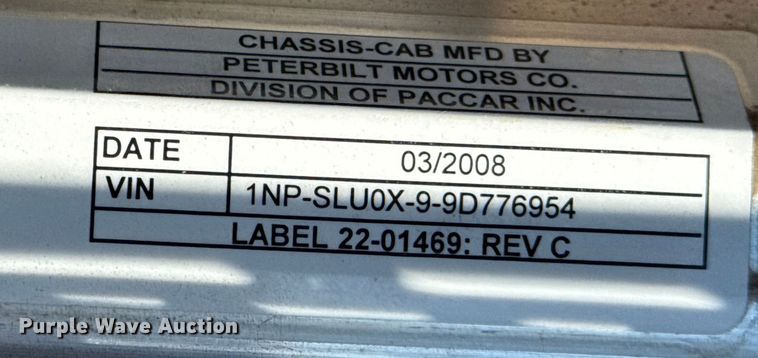 image for item EG1930 2009 Peterbilt 365 tank truck