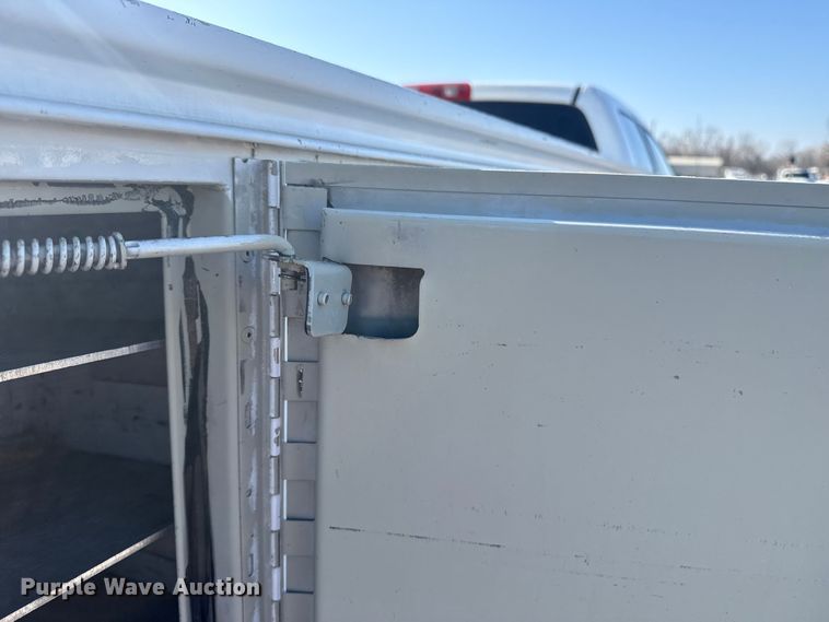 image for item EG1942 2005 Dodge Ram 3500 Crew Cab utility bed pickup truck