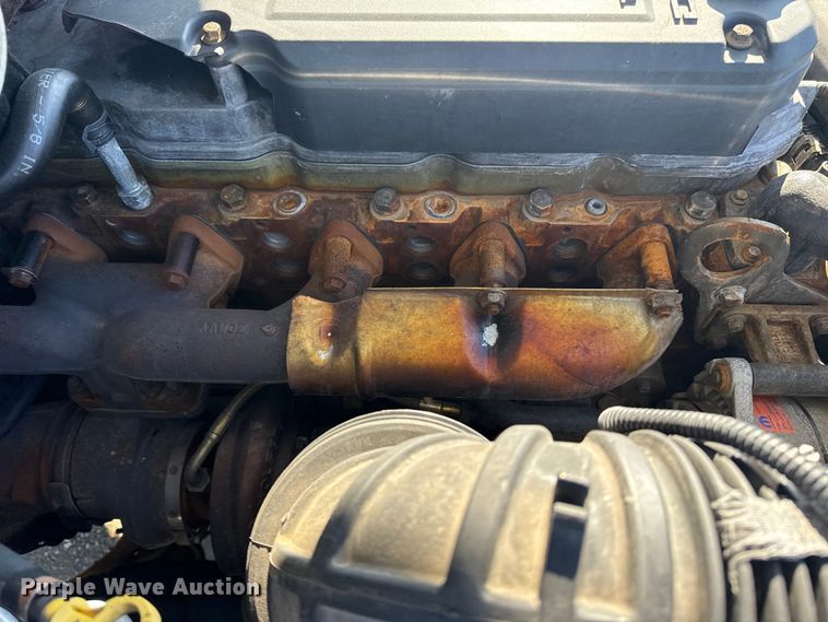 image for item EG1942 2005 Dodge Ram 3500 Crew Cab utility bed pickup truck