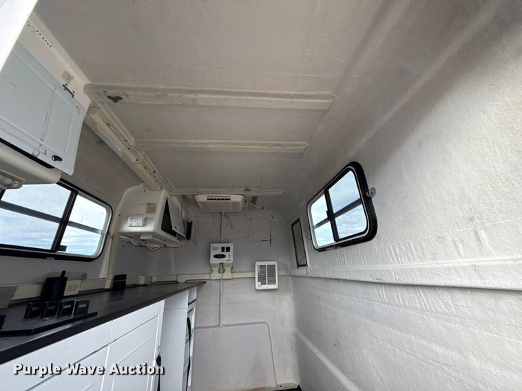 image for item EG1945 2008 Pelsue PODQET-001 fiber optic splicing trailer