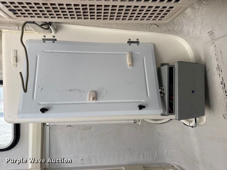 image for item EG1945 2008 Pelsue PODQET-001 fiber optic splicing trailer