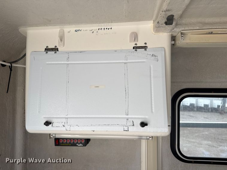 image for item EG1945 2008 Pelsue PODQET-001 fiber optic splicing trailer