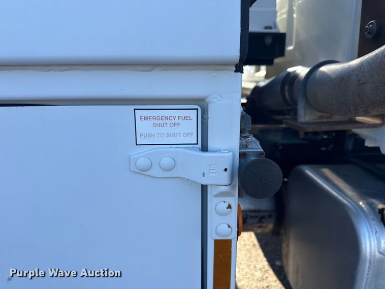 image for item EG1948 2007 Sterling Truck Acterra utility / service truck