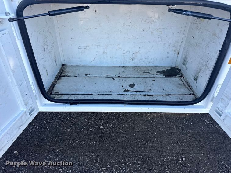 image for item EG1948 2007 Sterling Truck Acterra utility / service truck