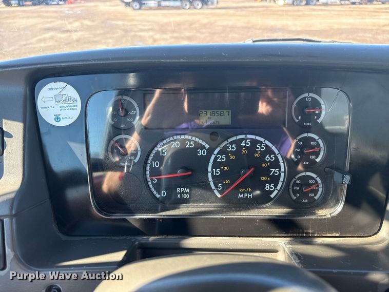 image for item EG1948 2007 Sterling Truck Acterra utility / service truck