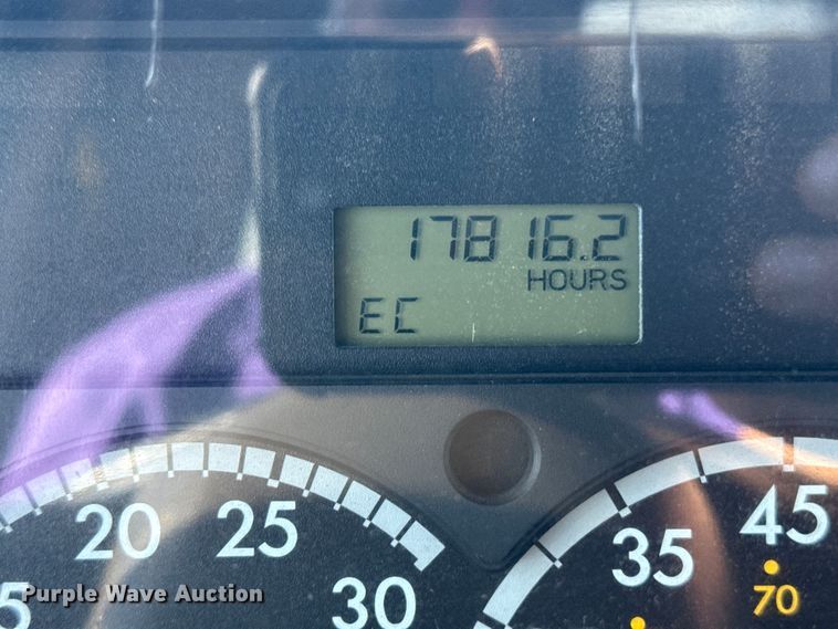 image for item EG1948 2007 Sterling Truck Acterra utility / service truck