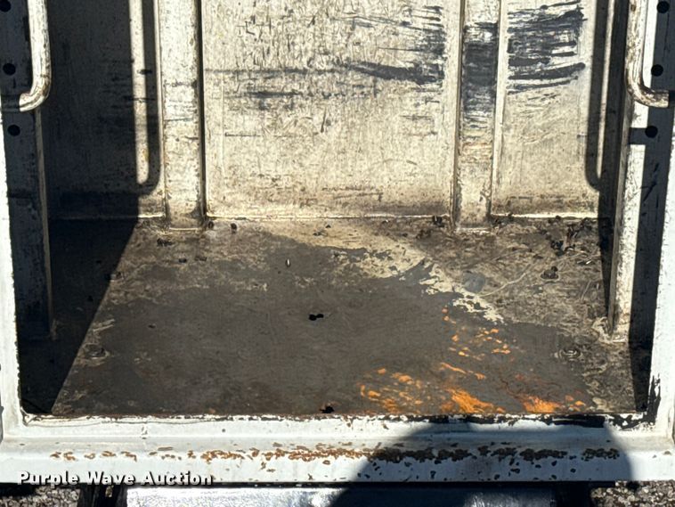 image for item EG1949 2012 Freightliner Business Class M2 crane truck