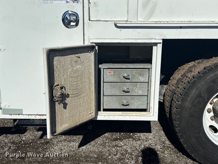 image for item EG1949 2012 Freightliner Business Class M2 crane truck