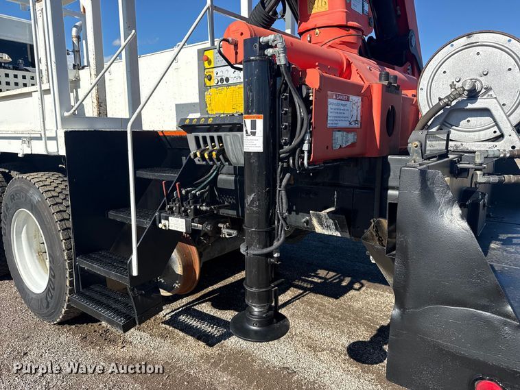 image for item EG1949 2012 Freightliner Business Class M2 crane truck