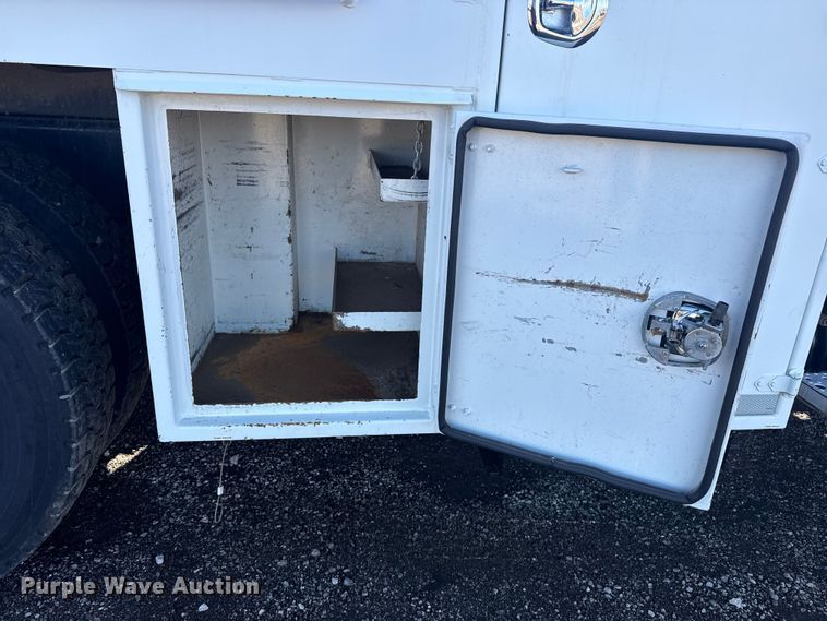 image for item EG1949 2012 Freightliner Business Class M2 crane truck