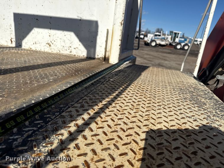 image for item EG1949 2012 Freightliner Business Class M2 crane truck