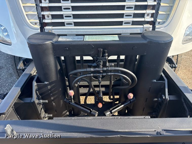 image for item EG1949 2012 Freightliner Business Class M2 crane truck