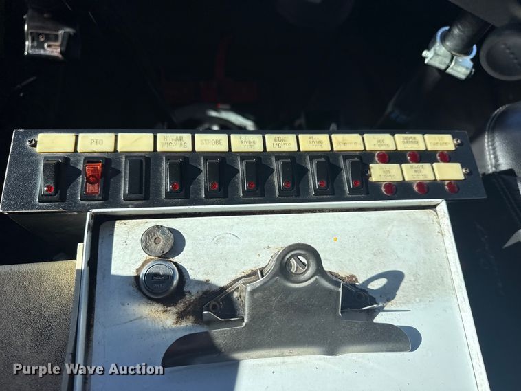 image for item EG1949 2012 Freightliner Business Class M2 crane truck