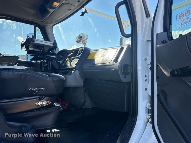 image for item EG1949 2012 Freightliner Business Class M2 crane truck