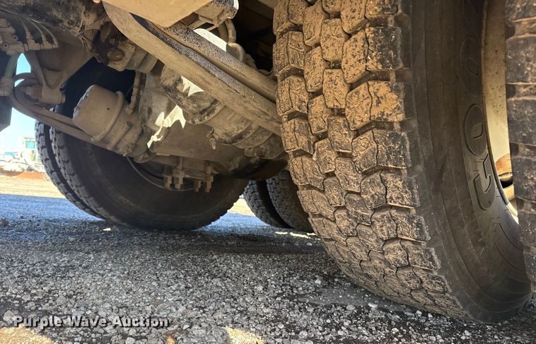 image for item EG1949 2012 Freightliner Business Class M2 crane truck