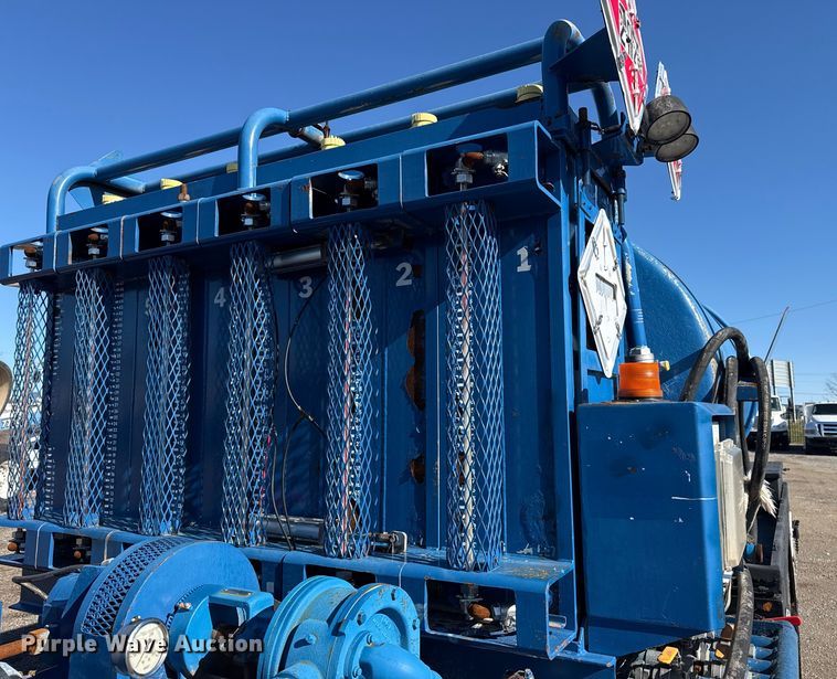 image for item EG1950 2014 Peterbilt 337 tank truck