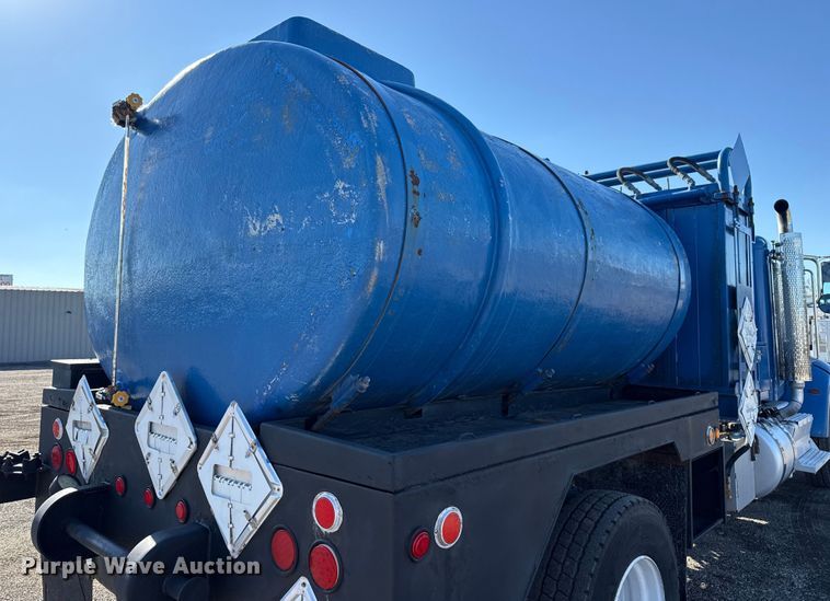 image for item EG1950 2014 Peterbilt 337 tank truck