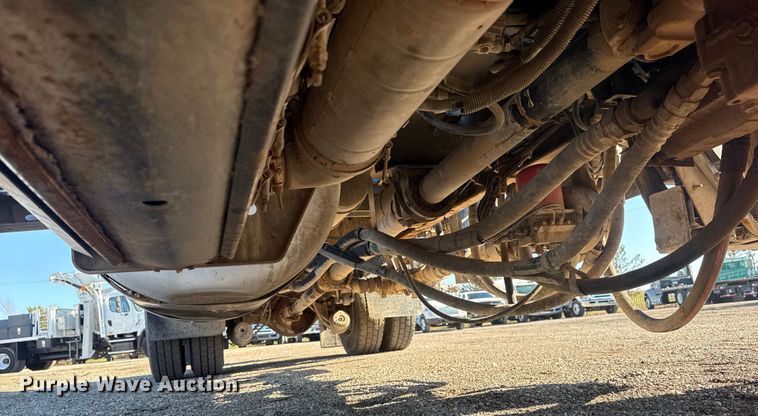 image for item EG1950 2014 Peterbilt 337 tank truck