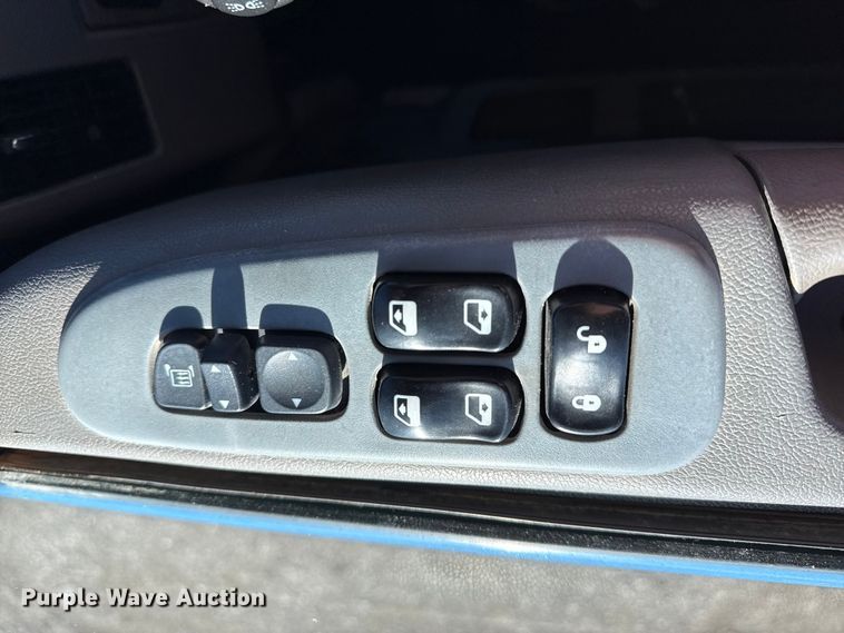 image for item EG1950 2014 Peterbilt 337 tank truck