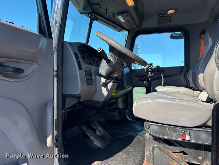 image for item EG1950 2014 Peterbilt 337 tank truck