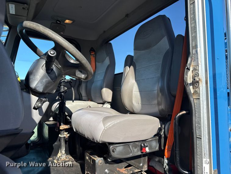 image for item EG1950 2014 Peterbilt 337 tank truck