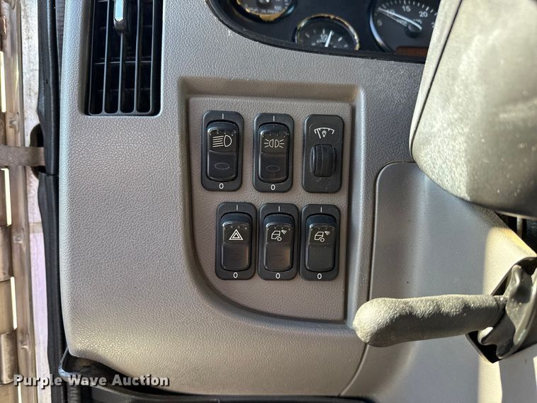 image for item EG1950 2014 Peterbilt 337 tank truck