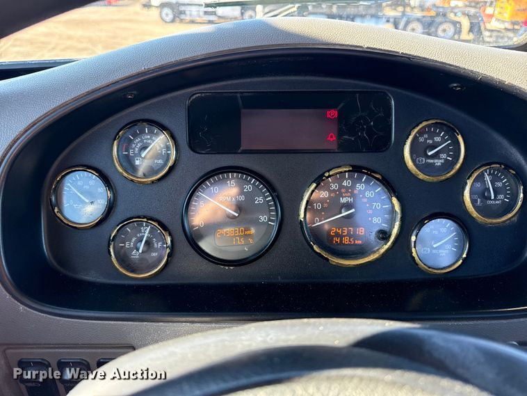 image for item EG1950 2014 Peterbilt 337 tank truck