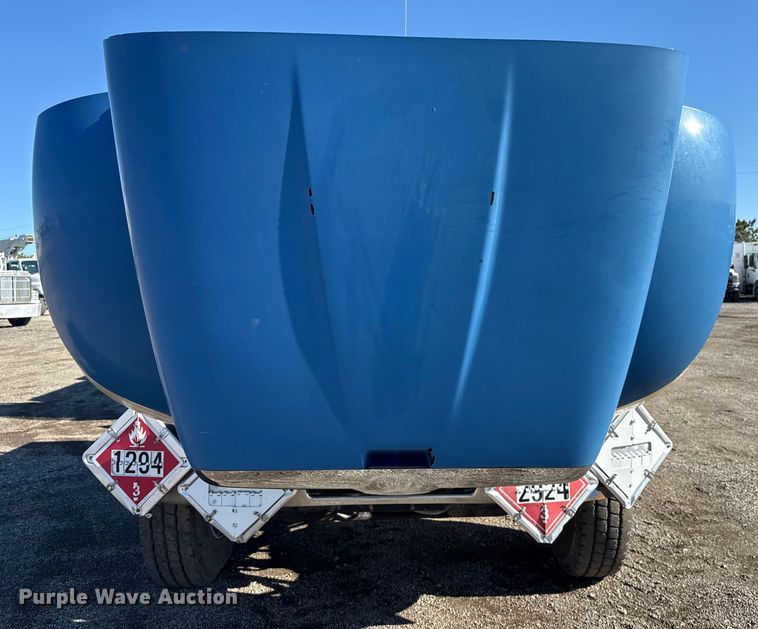 image for item EG1950 2014 Peterbilt 337 tank truck