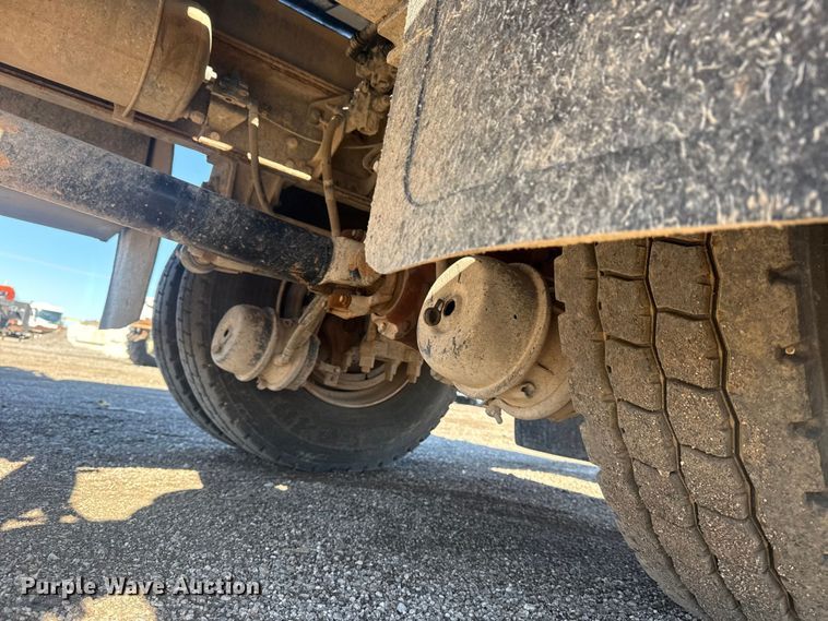 image for item EG1950 2014 Peterbilt 337 tank truck