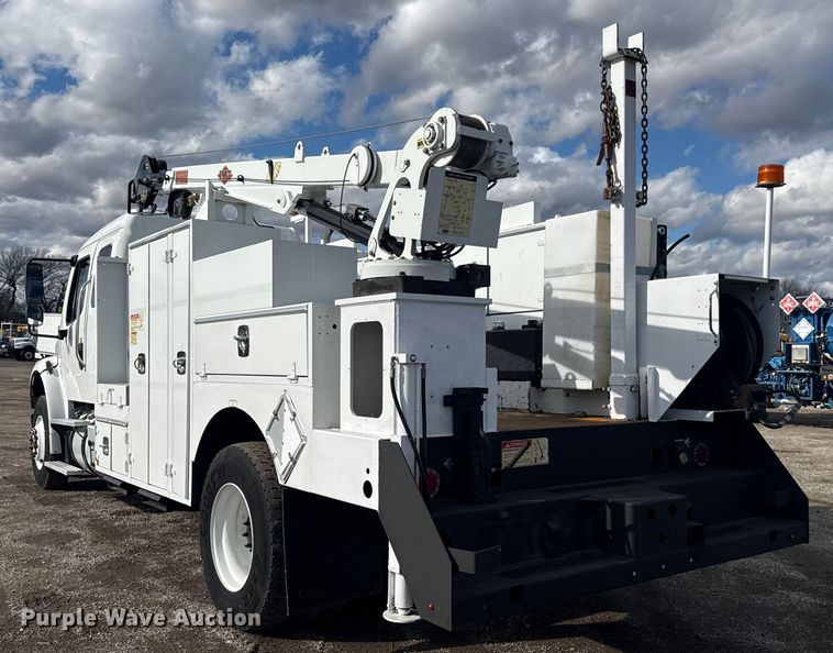 image for item EG1951 2015 Freightliner Business Class M2 utility / service truck