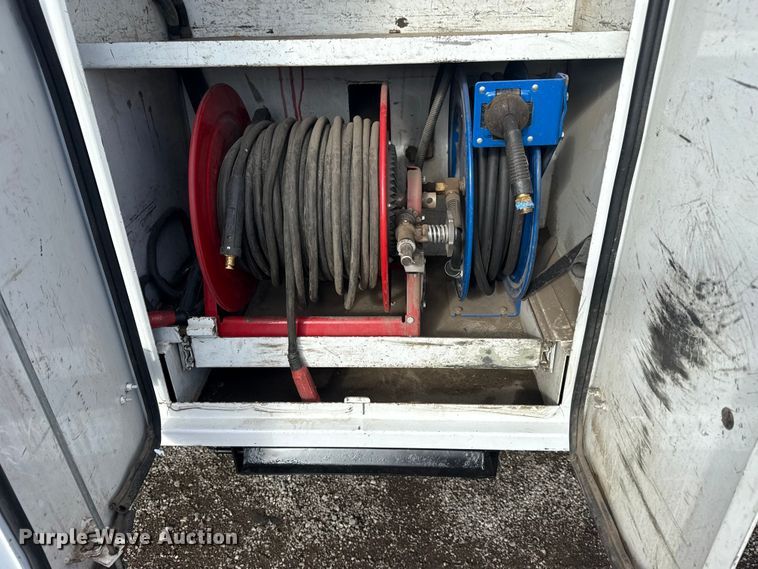 image for item EG1951 2015 Freightliner Business Class M2 utility / service truck