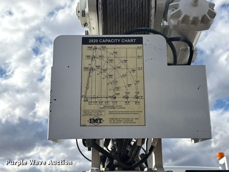 image for item EG1951 2015 Freightliner Business Class M2 utility / service truck