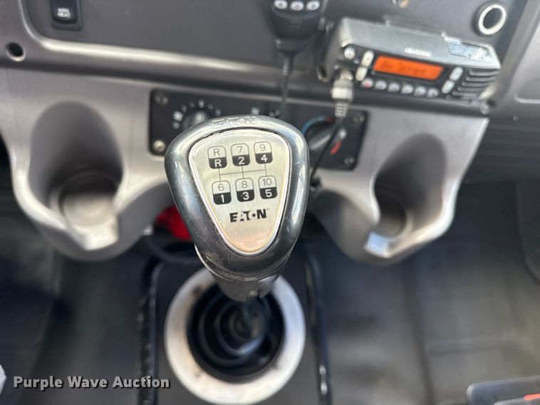 image for item EG1951 2015 Freightliner Business Class M2 utility / service truck