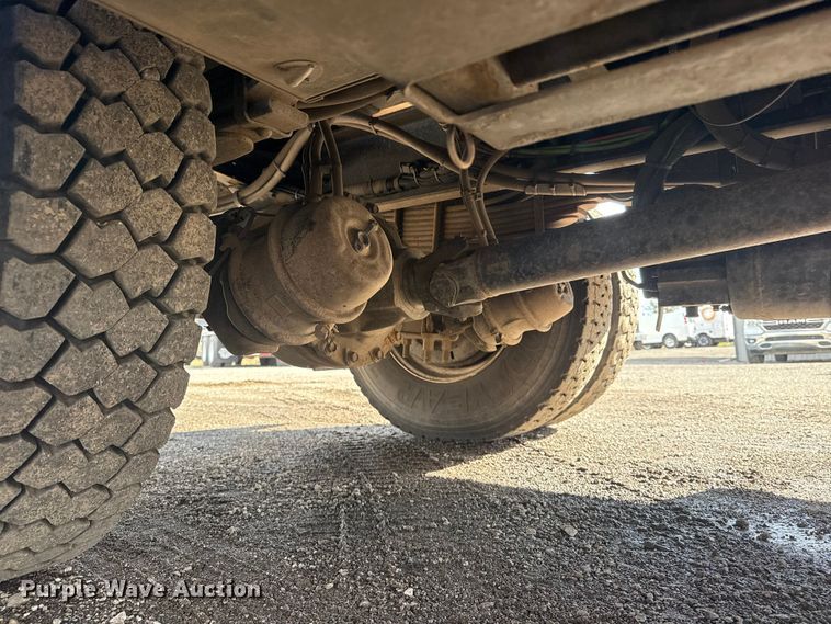 image for item EG1951 2015 Freightliner Business Class M2 utility / service truck