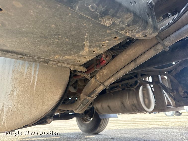 image for item EG1951 2015 Freightliner Business Class M2 utility / service truck