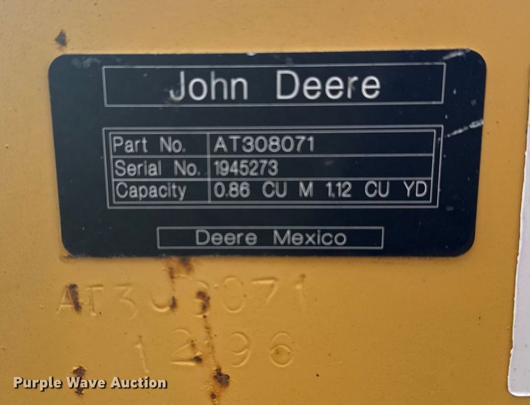 image for item EG1952 John Deere 310J backhoe