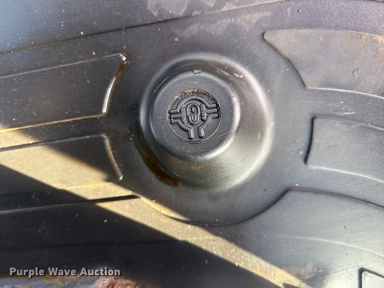 image for item EG1952 John Deere 310J backhoe