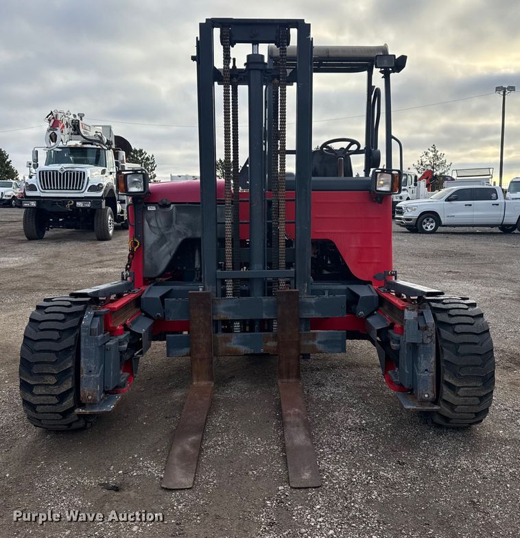 image for item EG1955 2011 Moffett M55.4 forklift