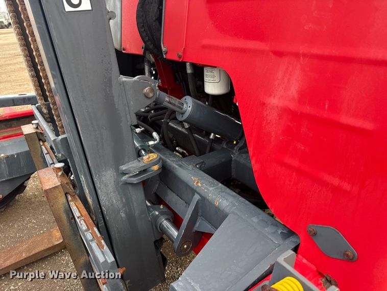 image for item EG1955 2011 Moffett M55.4 forklift