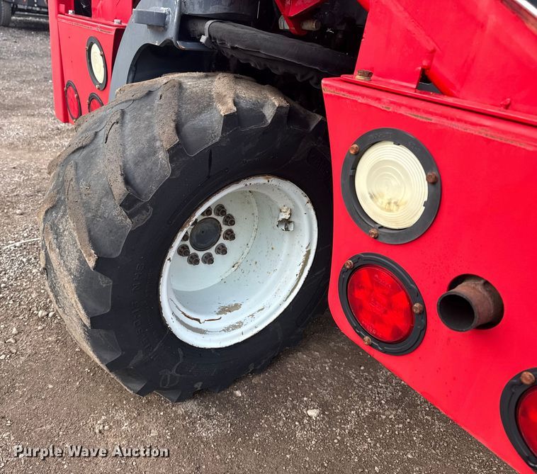 image for item EG1955 2011 Moffett M55.4 forklift