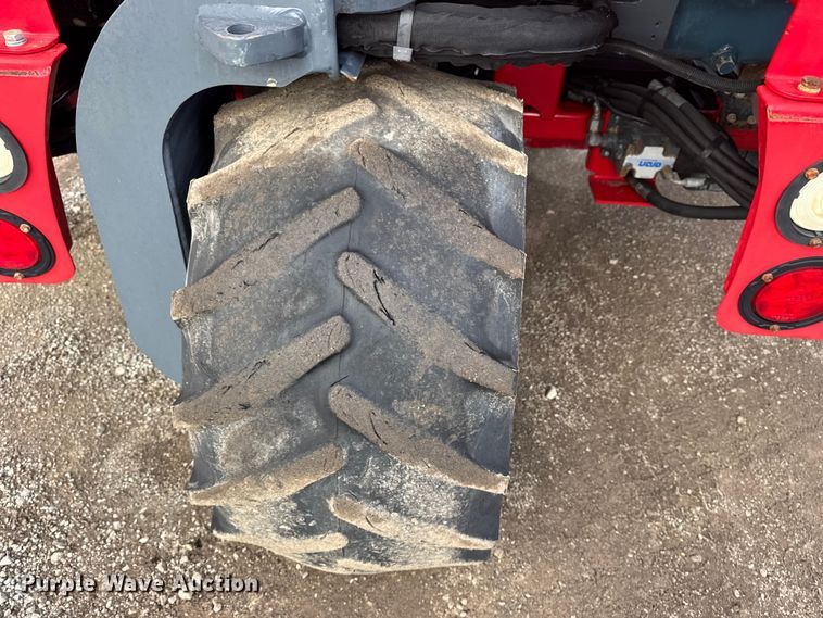 image for item EG1955 2011 Moffett M55.4 forklift