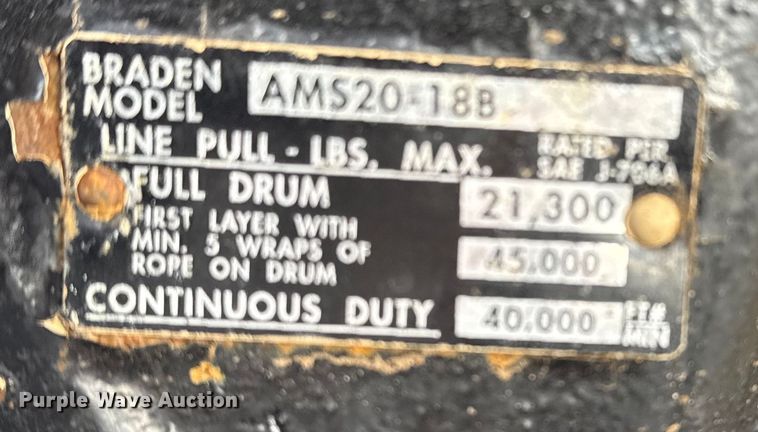 image for item EG1956 2014 International 7600 digger derrick truck