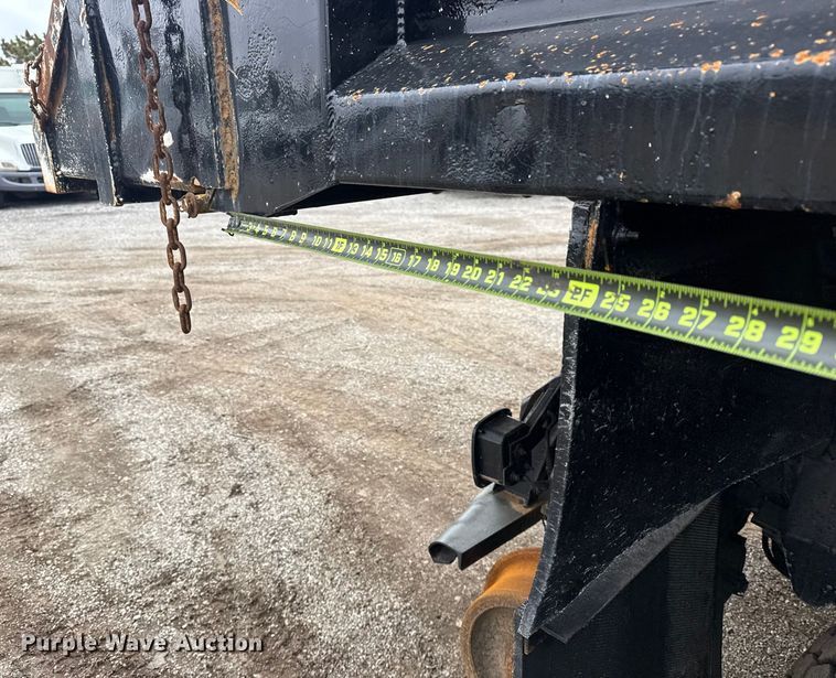 image for item EG1958 2007 Freightliner Business Class M2 grapple truck