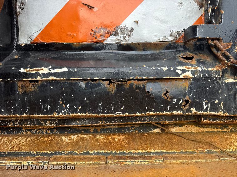 image for item EG1958 2007 Freightliner Business Class M2 grapple truck